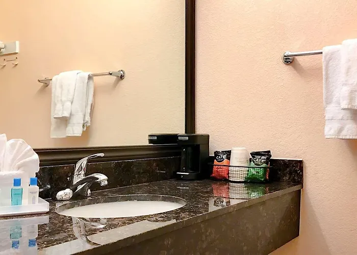 Western Superstition Springs 3* Mesa