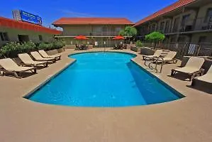 Western Superstition Springs 3*